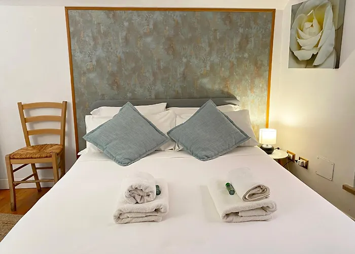 Karma House Deluxe Navona
