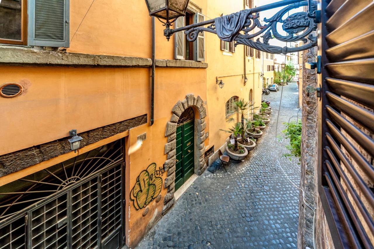 Karma House Deluxe Navona